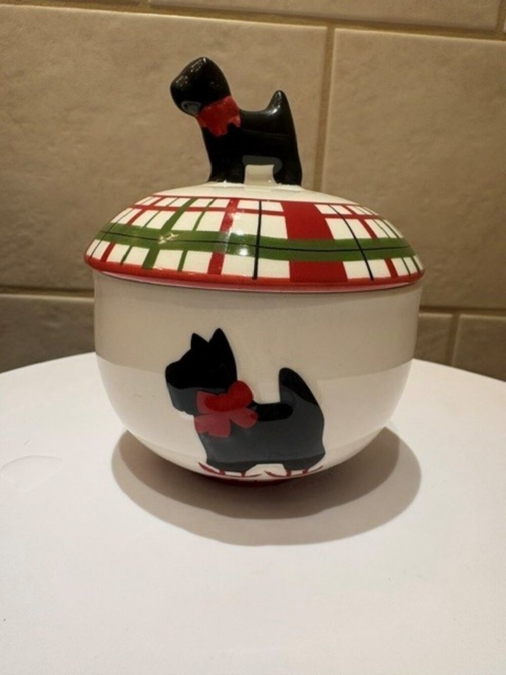 Global Design Connections Kate Williams Scottie Plaid ceramic sugar bowl Retired